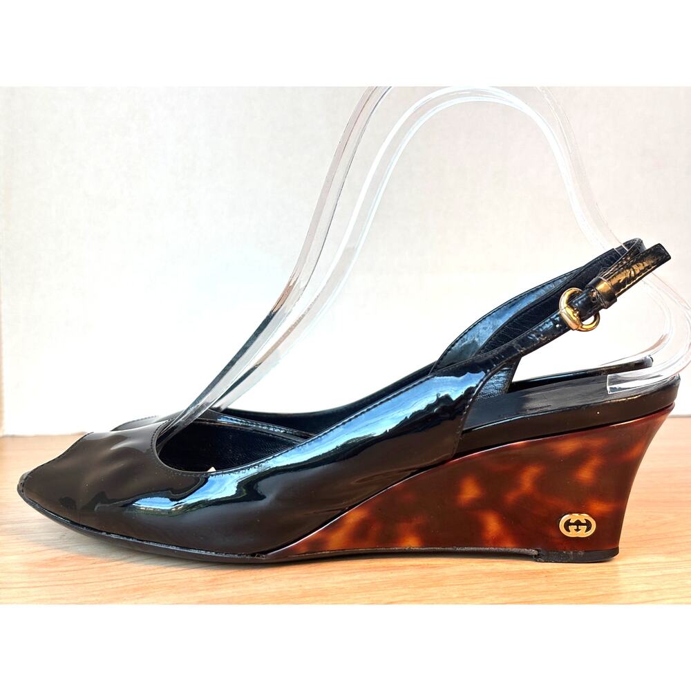 Gucci Black Patent Leather Slingback Wedge Heels with Tortoiseshell Wedge